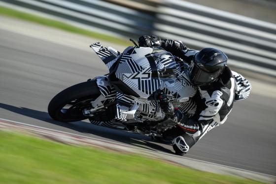 CFMOTO unwraps V4 superbike prototype at EICMA CFMOTO unwraps V4 superbike prototype at EICMA image