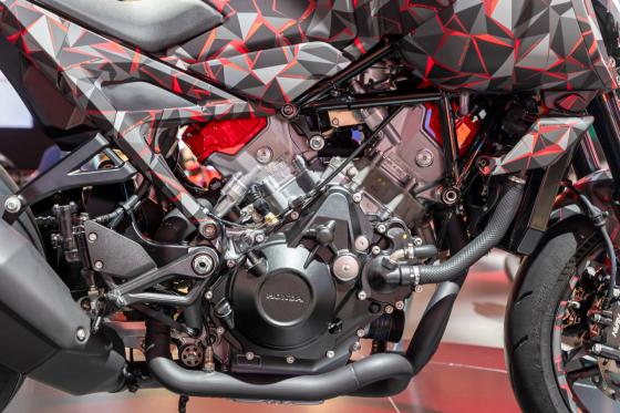 Honda presents its e-turbo powered V3R 900 prototype at EICMA Honda presents its e-turbo powered V3R 900 prototype at EICMA image