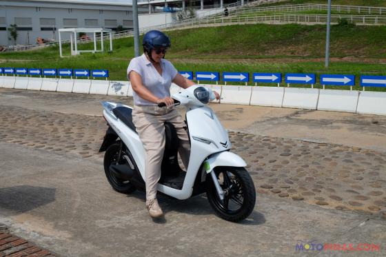 Can VinFast challenge Honda with affordable e-scooters, battery swapping in PH? Can VinFast challenge Honda with affordable e-scooters, battery swapping in PH? image