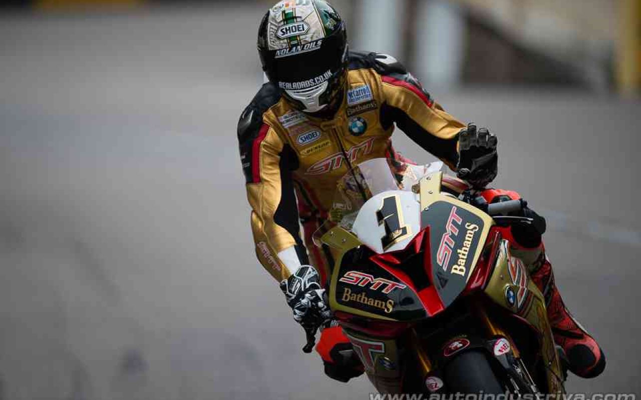 Hickman doubles up in historic 50th Macau Motorcycle Grand Prix
