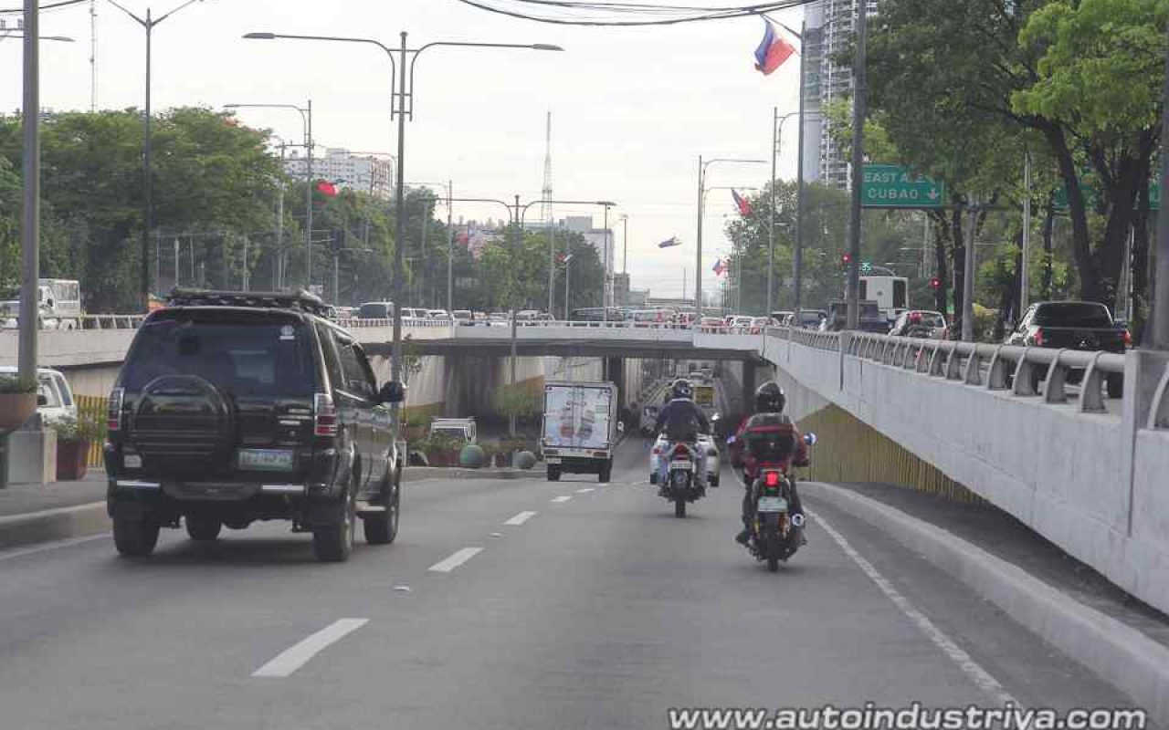 Sen. Gordon to PNP: Stop all motorcycles without license plates