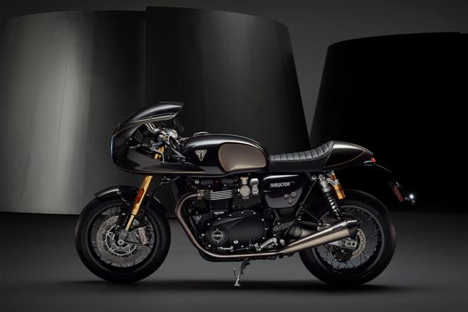 Triumph reveals limited 2019 Thruxton TFC and Rocket III TFC concept image