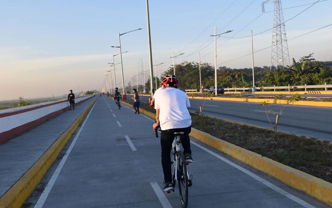 You can now bike your way through Laguna Lake Highway