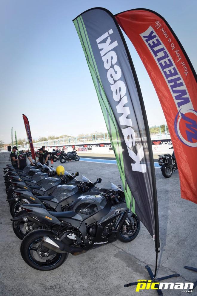 California Superbike School Returns for Season Six image