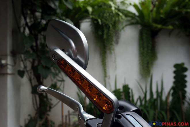 Legendary Bikes: 2012 Harley-Davidson V-Rod image