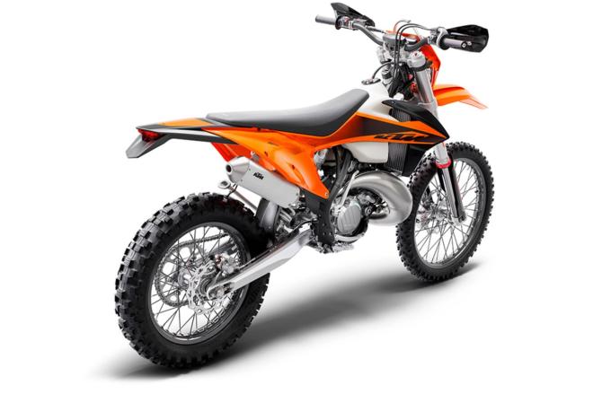 KTM updates the XC-F cross-country and EXC enduro lineups for 2020 image