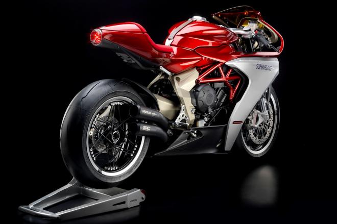 MV Agusta is now taking limited orders for the Superveloce 800 Serie Oro image