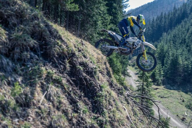 Husqvarna launches 2020 enduro lineup image