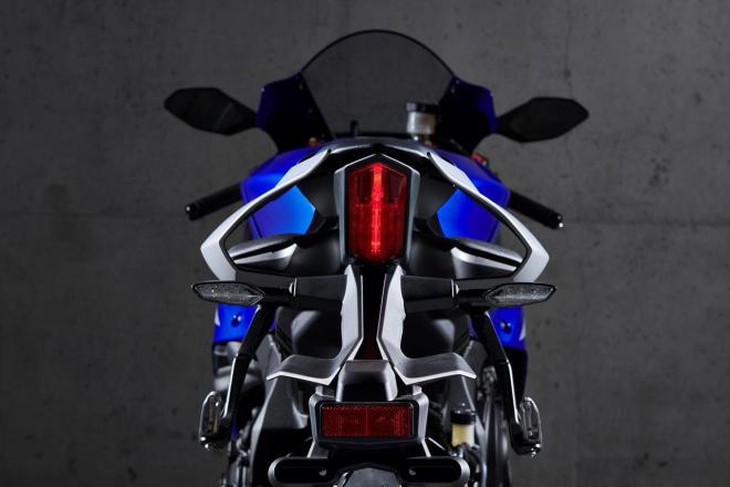 2020 Yamaha YZF-R1 and R1M revealed image