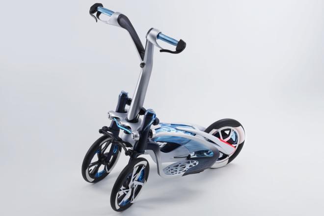 Yamaha’s Tritown is a leaning three-wheel e-Scooter image