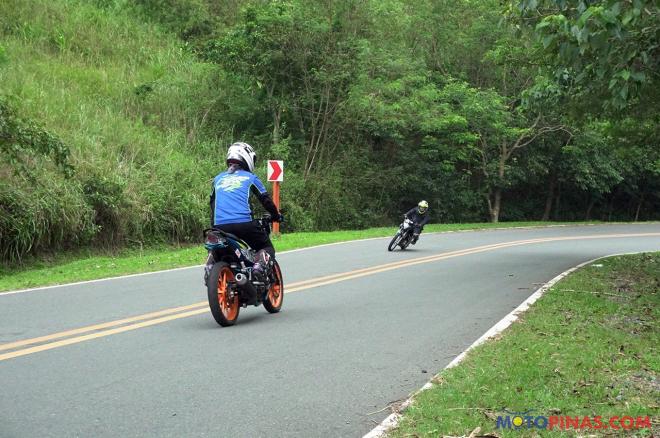 Tips to ride safely on the mountain image