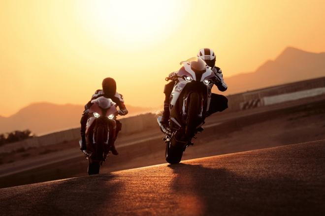 BMW Motorrad files patent for S 1000 RR with electric supercharger image