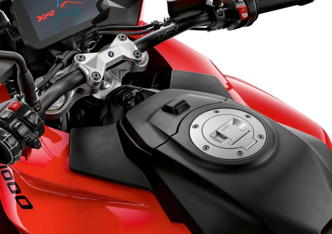 BMW unveils two new XRs: S 1000 and F 900 image
