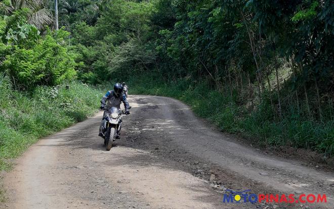 BMW conducts G 310 GS fun ride image