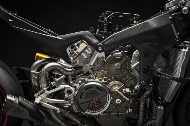 2020 Superleggera V4, the ultimate Ducati hyperbike image
