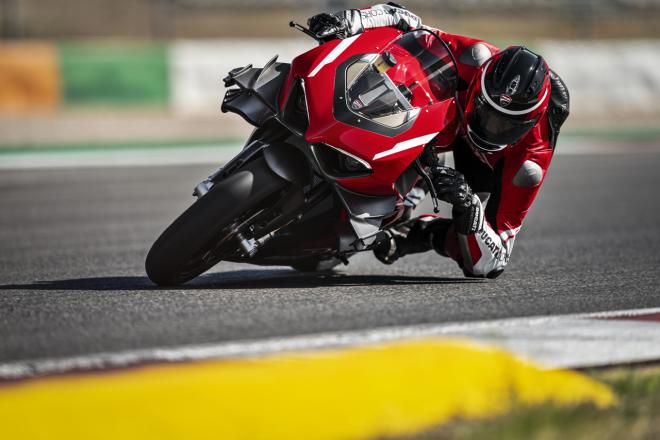 2020 Superleggera V4, the ultimate Ducati hyperbike image