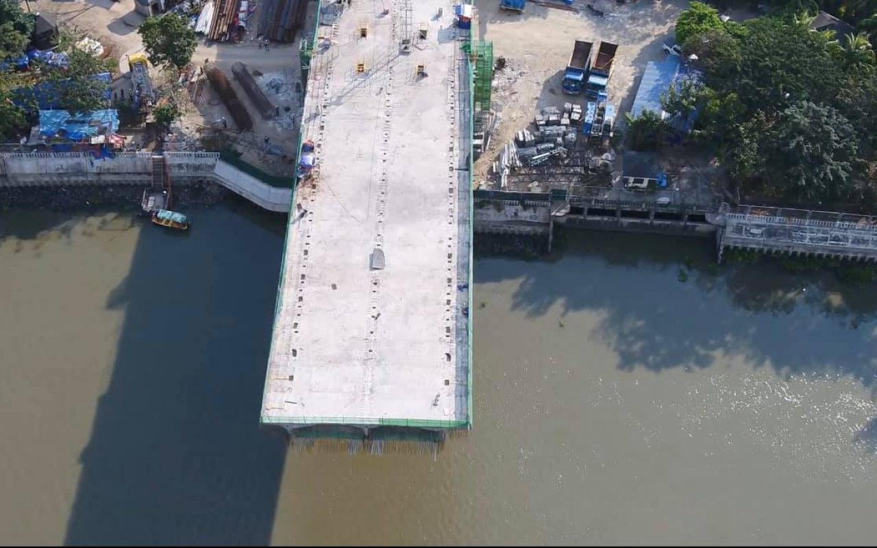 BGC - Ortigas bridge 45% complete