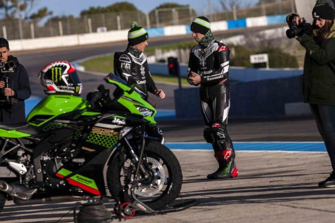 LISTEN: 2020 Kawasaki ZX-25R screaming to 15,500 rpm image