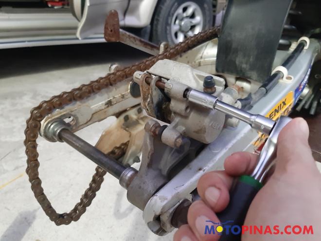 Motorcycle DIY: changing your bike