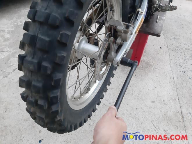 Motorcycle DIY: changing your bike