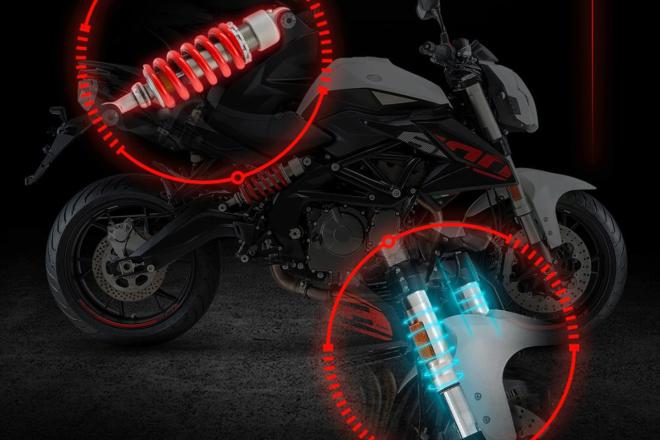 Benelli’s TNT 135 has a 4-cylinder big brother image