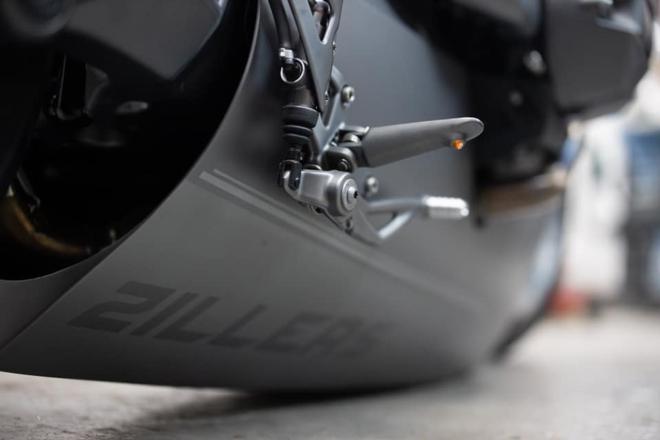 This custom Russian R NineT is a fighter jet for the road image