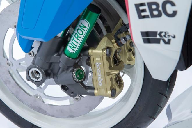 American shop builds Gundam-inspired Suzuki Katana image