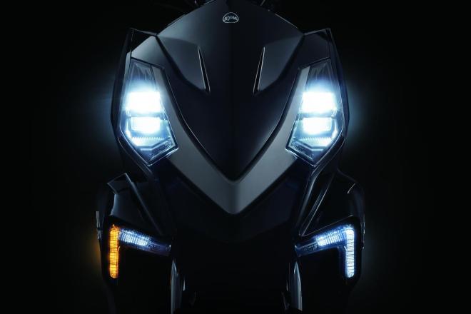 SYM’s 2020 DRG BT scooter can lean up to 42 degrees image