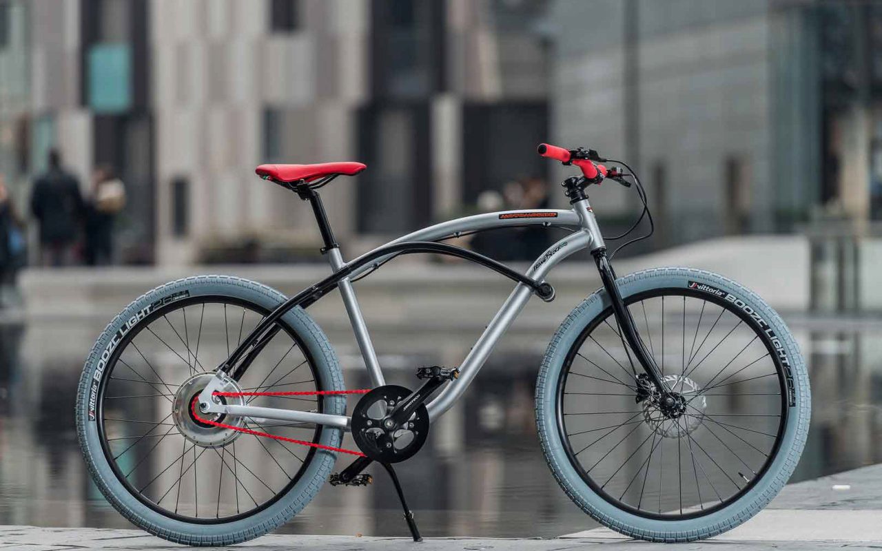 These Moto Morini bicycles hide electric motors in rear hubs