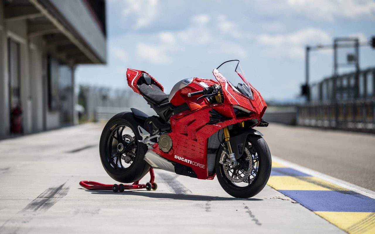 Lego builds 1:1 scale Ducati Panigale V4 R