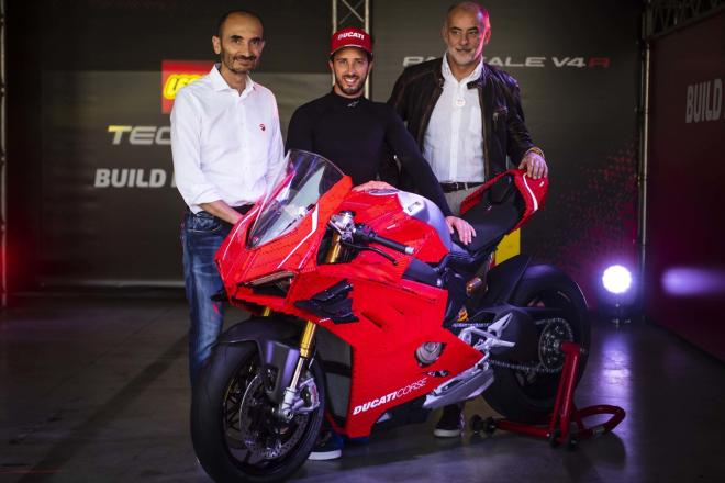 Lego builds 1:1 scale Ducati Panigale V4 R image