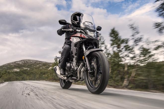 Honda updates CB400X for 2020 image