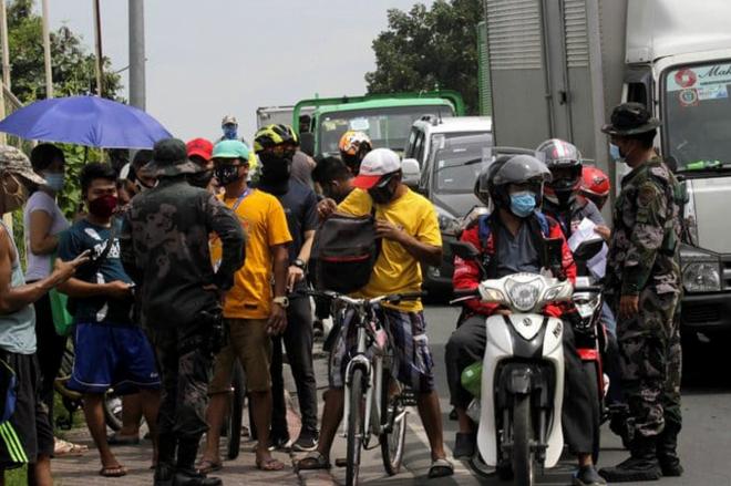 Will the government soon require face shields for motorcycle riders? image