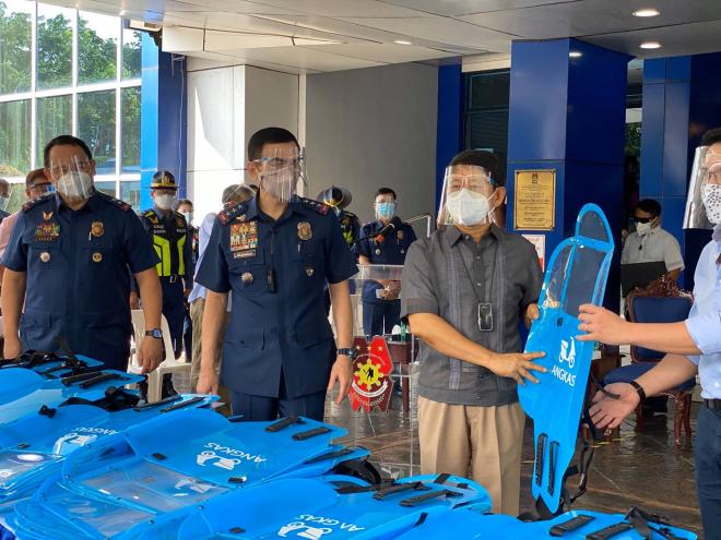 Angkas donates 1,000 motorcycle barriers to JTF COVID Shield image