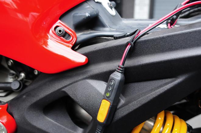 CTEK now offers Ducati Adapter for easy battery charging image