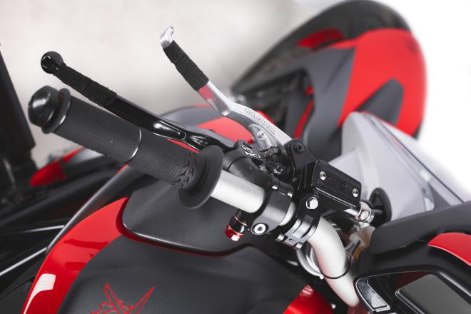 MV Agusta to perform stunts in Brutale 800 and F3 800 image