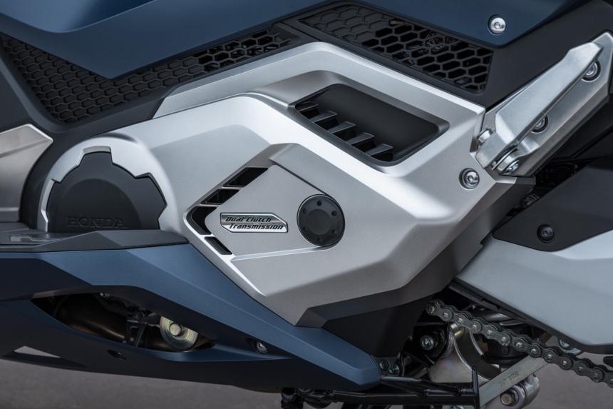 Honda launches 2021 Forza 750 image