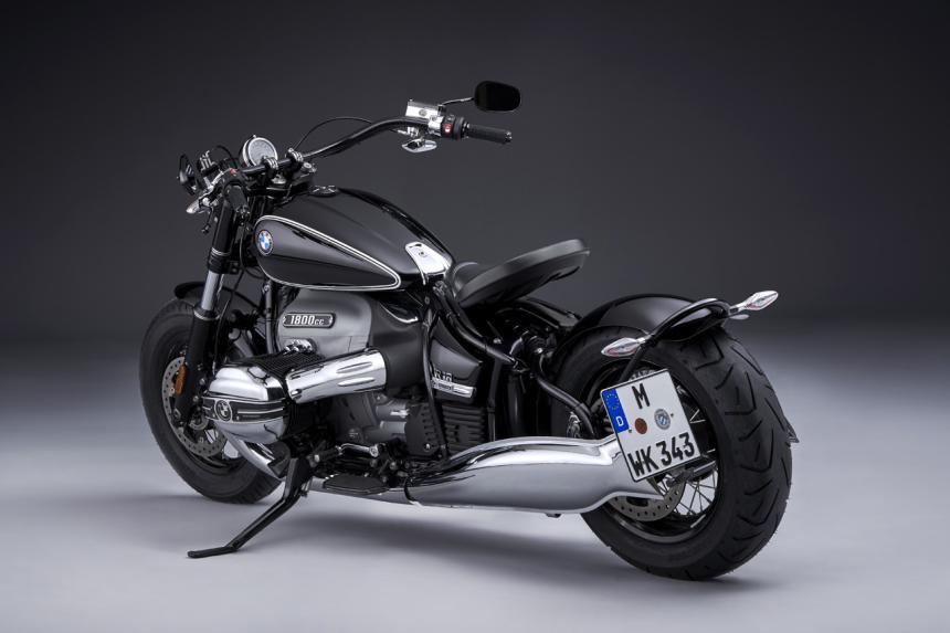 BMW Motorrad Philippines launches the 2021 R 18 image
