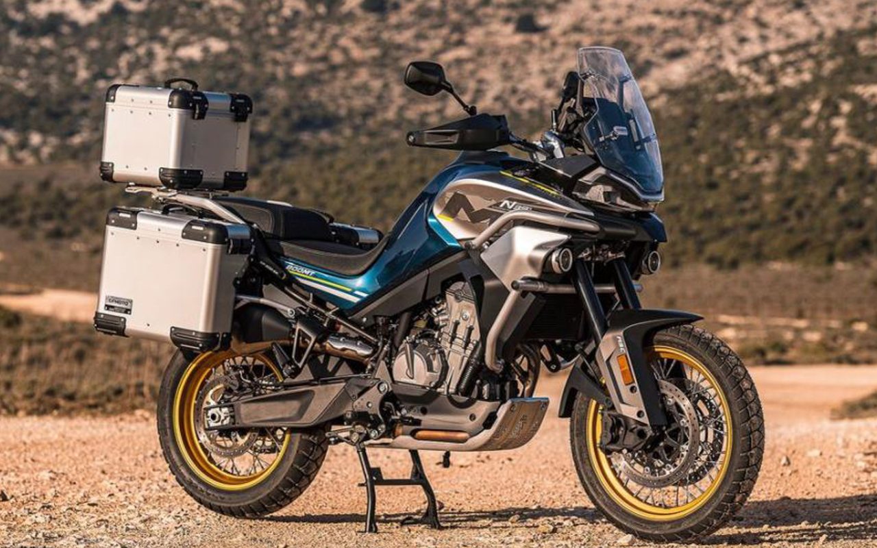 2021 CFMoto MT800 is powered by a KTM engine