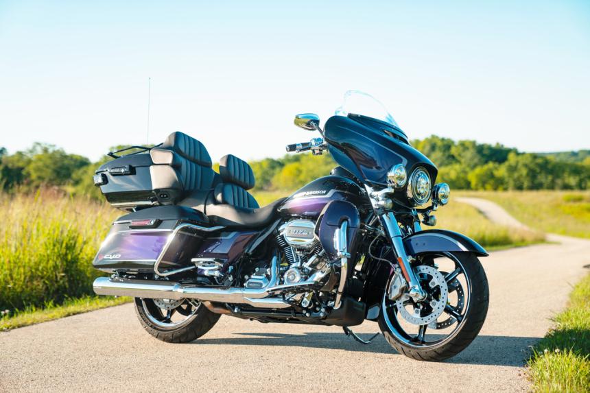 Harley-Davidson unveils 2021 models in online event image