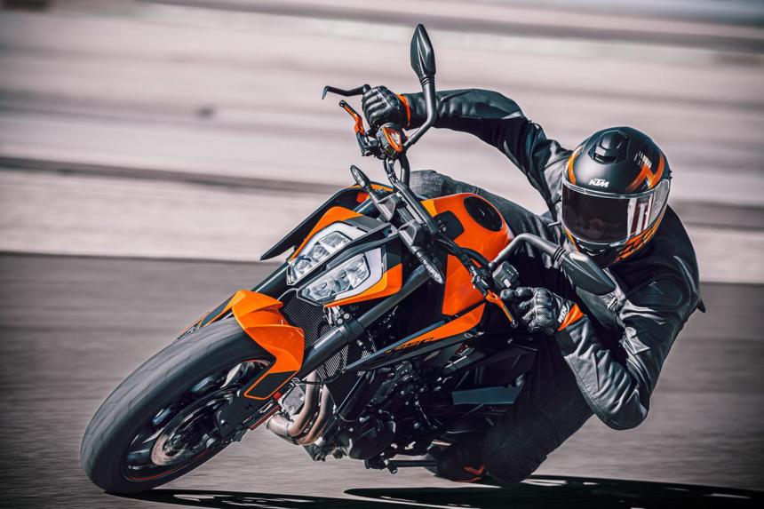 New Duke 890 unveiled by KTM image