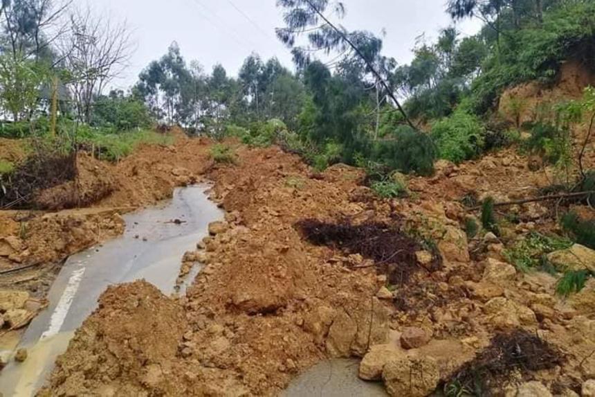 Heads up: landslides in Marilaque image