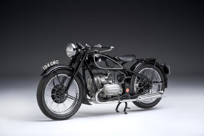 Lawmaker proposes bill to legalize importing vintage motorcycles image