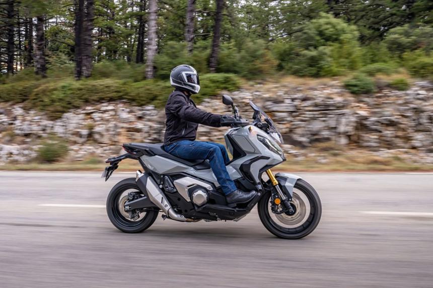 2021 Honda X-ADV is here and starts at PhP830K image