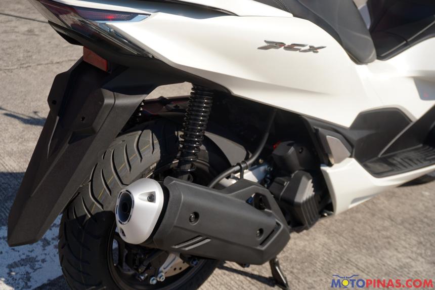 First Ride: 2021 Honda PCX160 image