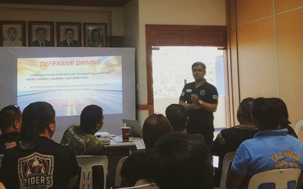 Mandatory seminar for license renewal is fake news - DOTr
