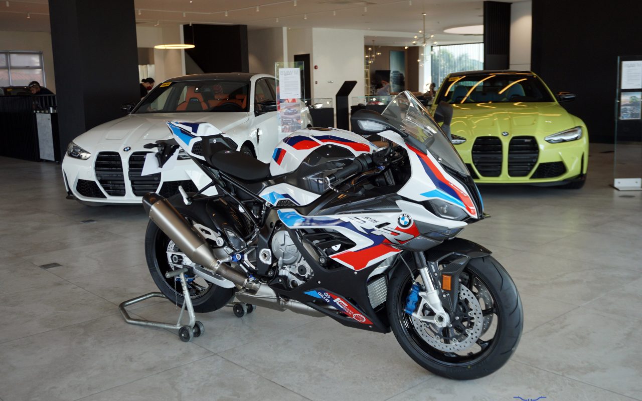 M Power comes to two wheels with BMW M 1000 RR PH debut
