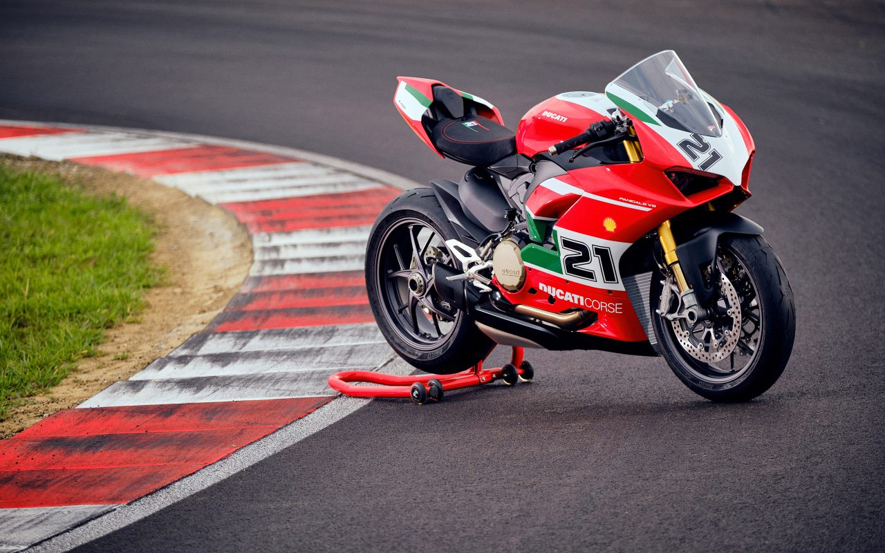 Ducati paints Panigale V2 in Troy Bayliss' WSBK-winning livery
