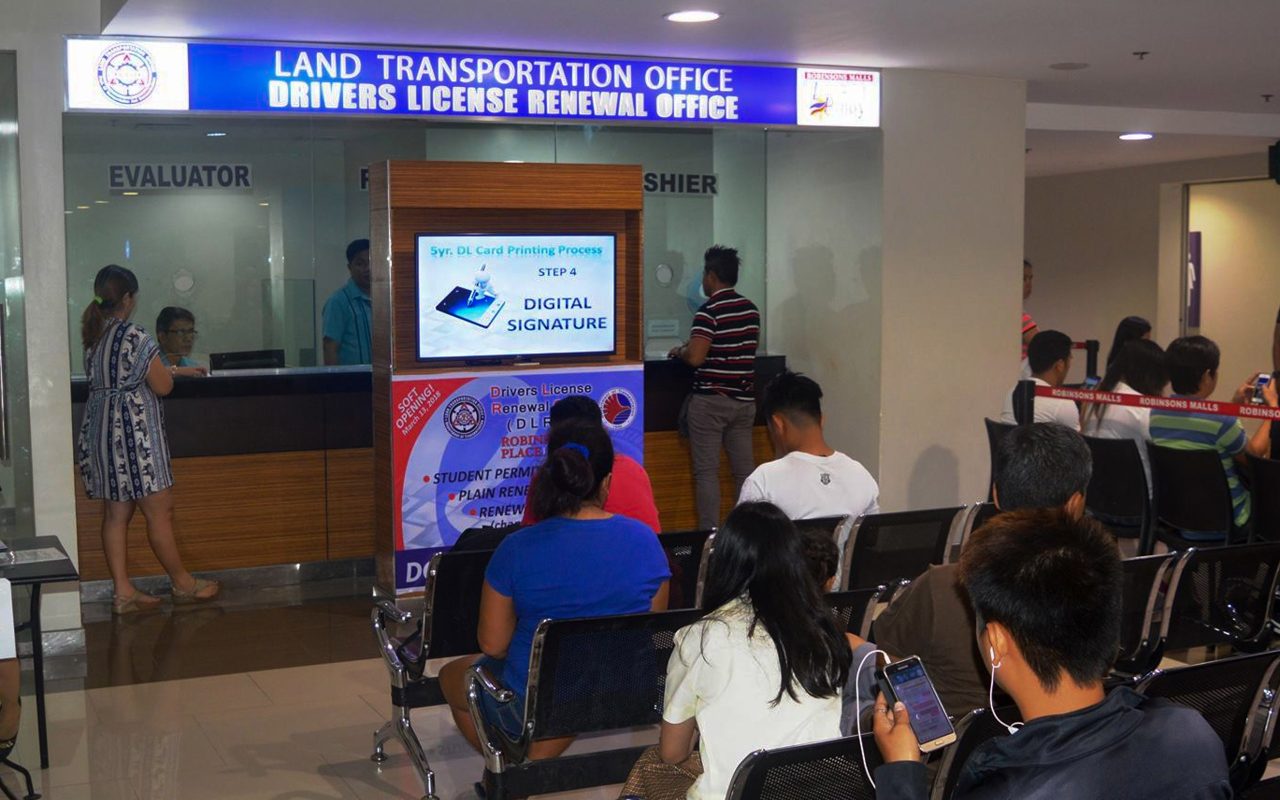 Renewal offices want LTO to defer 10-year license