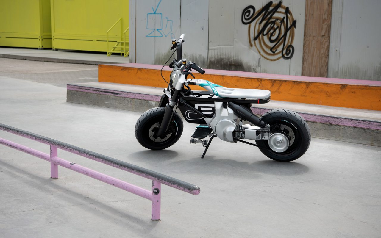 New BMW concept electric bike is a chunky toy